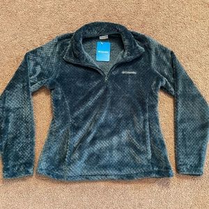 new womens large Columbia pullover